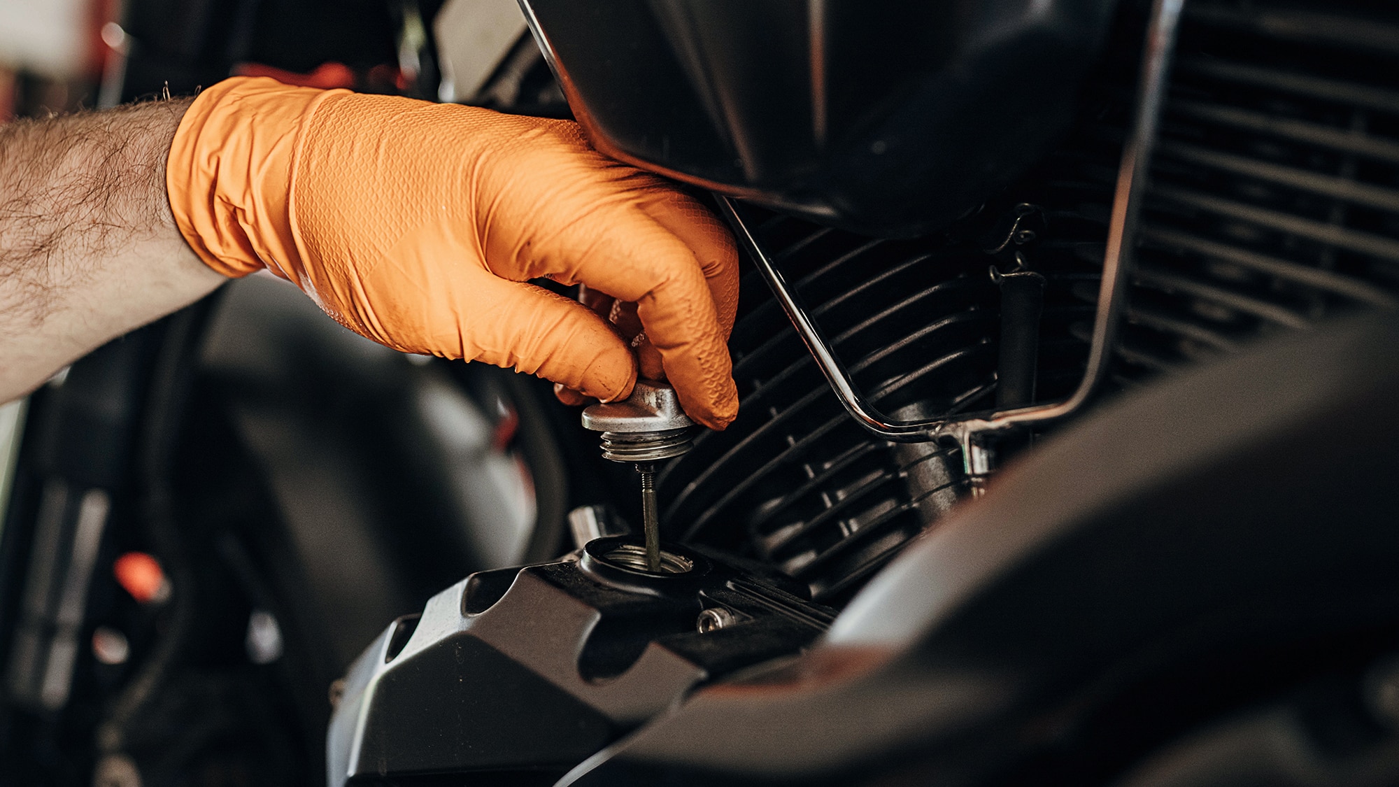 HOW OFTEN TO CHECK MOTORCYCLE OIL | Castrol® USA